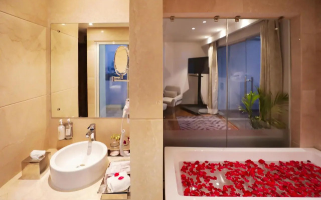 Regenta Suites Gurugram, Sector 49 Sohna Road