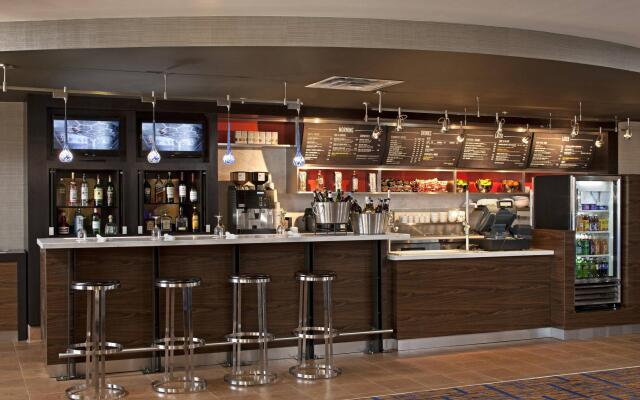 Courtyard By Marriott Farmington