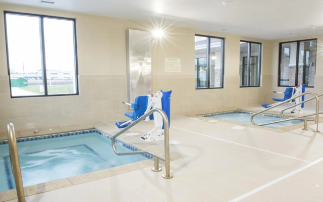 Hawthorn Suites by Wyndham Fargo