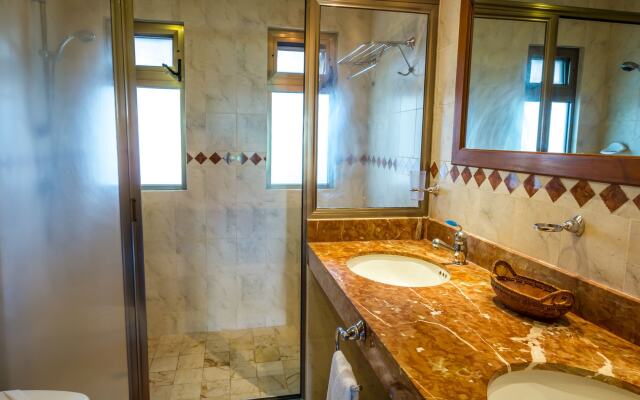 Paseo del Sol Condohotel by Bric