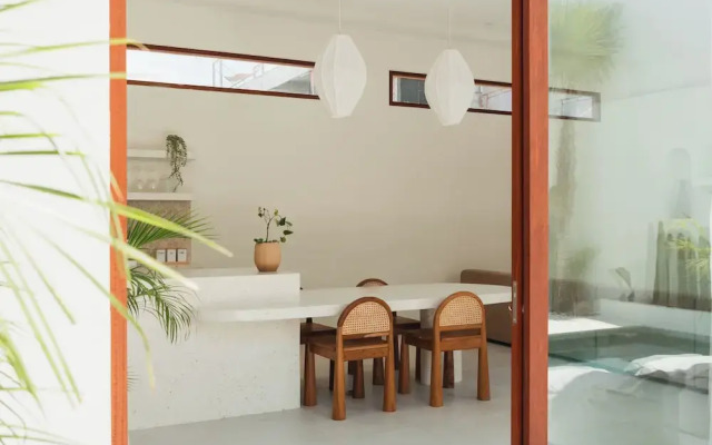 Villa Sari 2 by Alfred in Bali