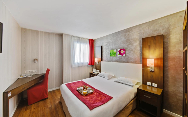 Hotel Paris Pacific - Image 7