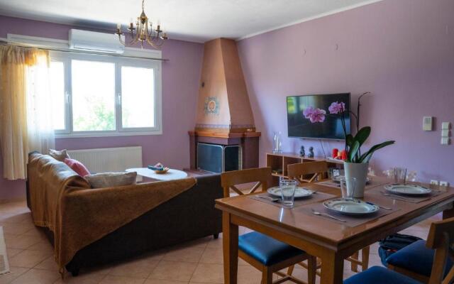 Secret Garden 76 sq.m. apartment close to city center