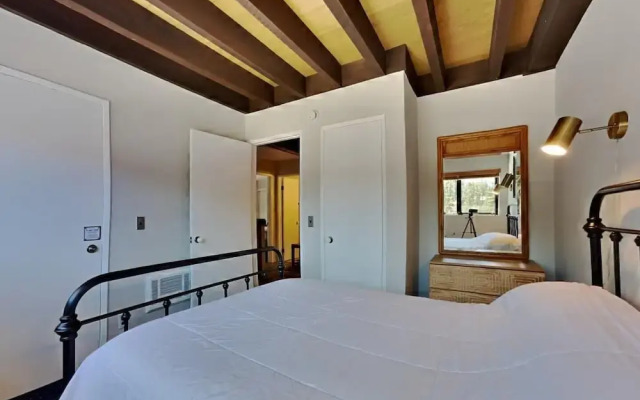 Remodeled Spacious Condo - Next to Car Charging, Hot Tubs, Village Gondola by RedAwning
