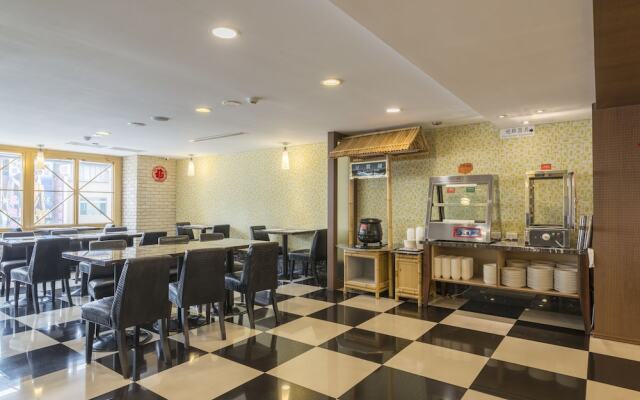 Kindness Hotel Houyi Jiuru