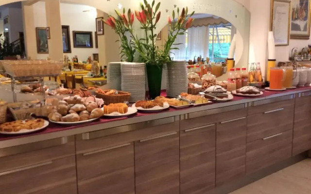 The Donatello Hotel Cesenatico