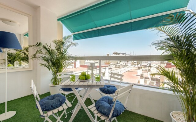 Great 2 BD Apartment With Terrace. San Pablo III