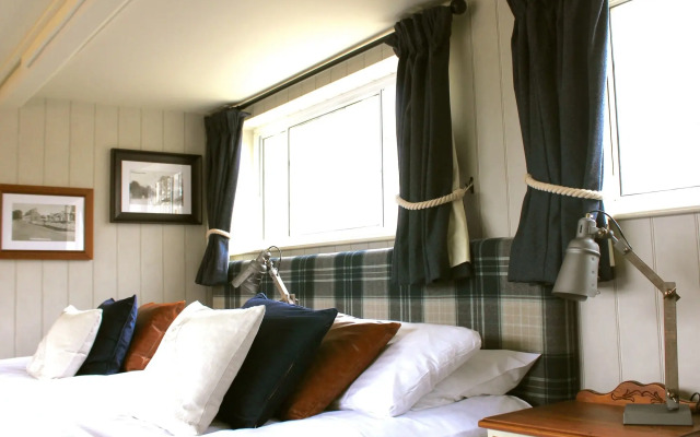 The Falcon Inn