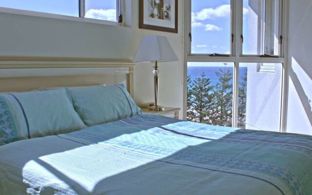 Indigo Blue Beachfront Apartments
