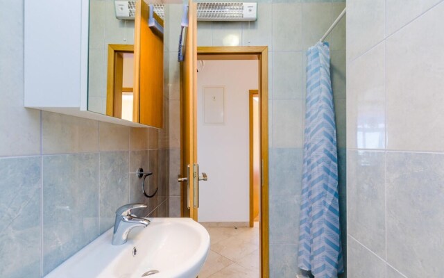 Stunning Home in Dubravka With Wifi and 3 Bedrooms