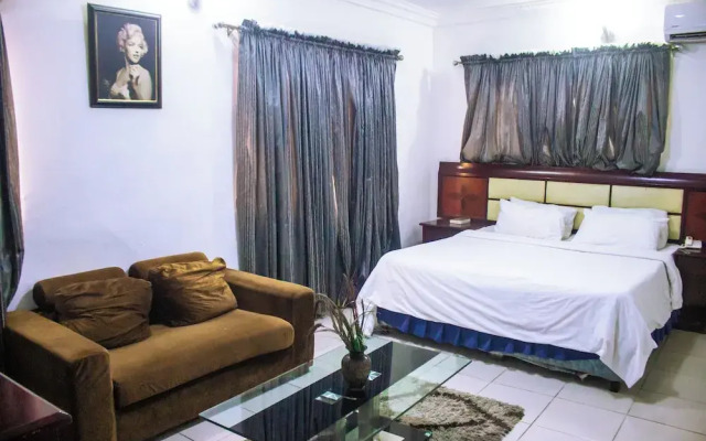 Goldstone Luxury Hotel