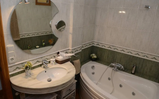 Villa Balneari Resort Casa Vacances Per Famílies Chalet Casa Rural