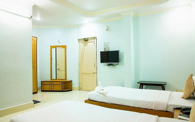 Hotel Saptarshi