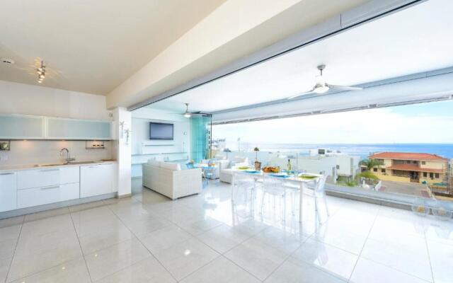 Silver Sands Penthouse