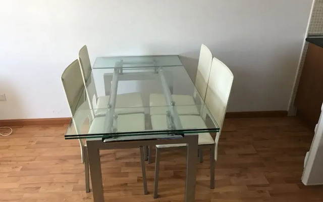 Comfortable Apartment With Wifi and Parking Space