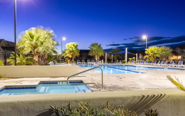 Sun Villa 3 Bedroom Townhouse