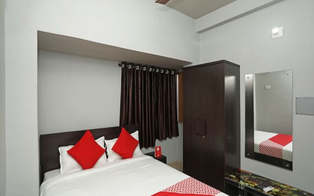 OYO 35873 Durbar Guest House