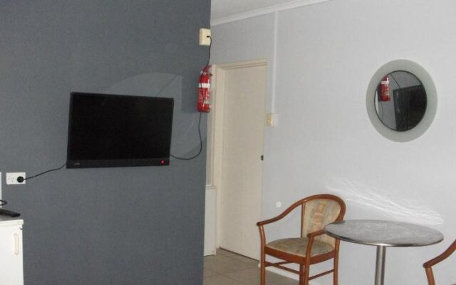 Beerwah Glasshouse Mountains Motel