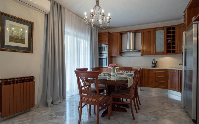 Villa Solis