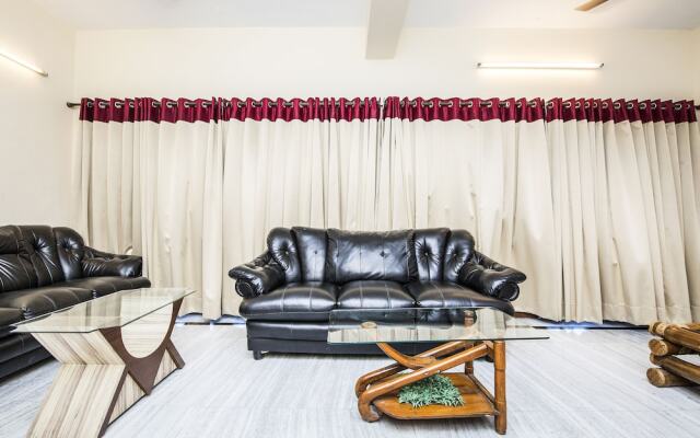 FabHotel Serena II