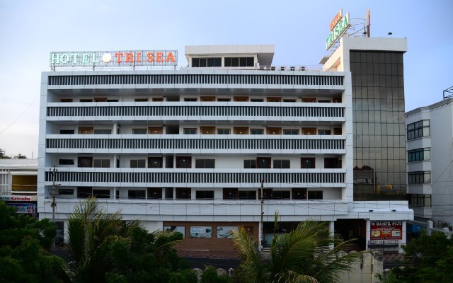Tri Sea Hotel