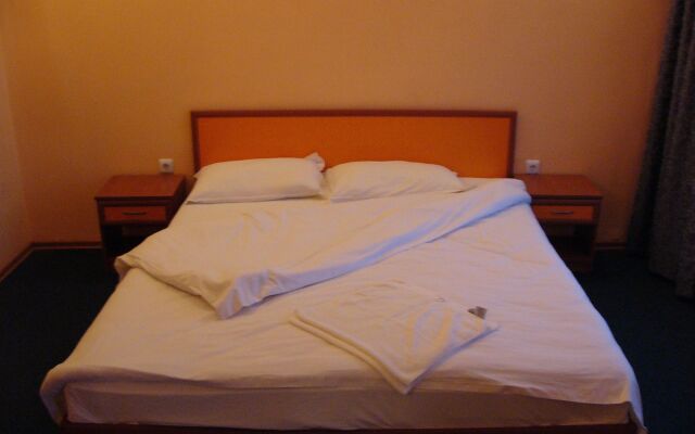 Family Hotel Jemelly