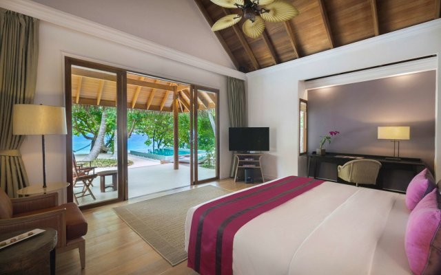 Dusit Thani Maldives