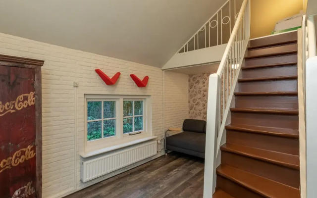 Charming Beach Villa With Thatched Roof