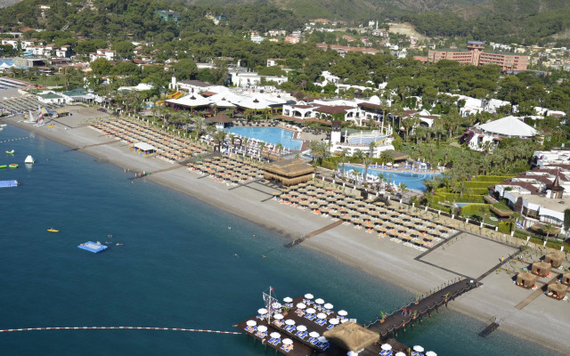 Emelda Sun Club Hotel