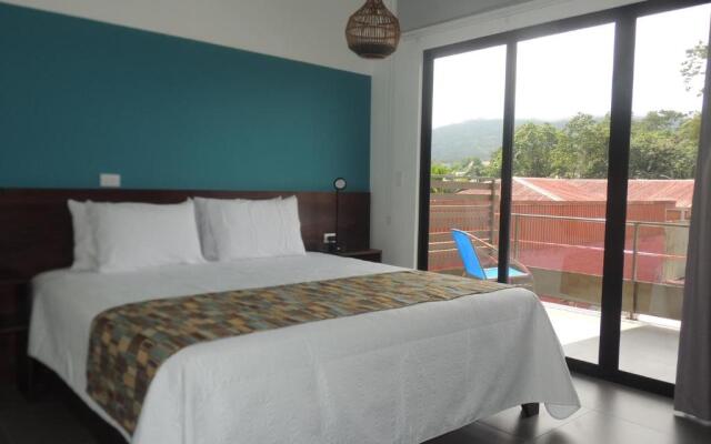 La Fortuna Suites