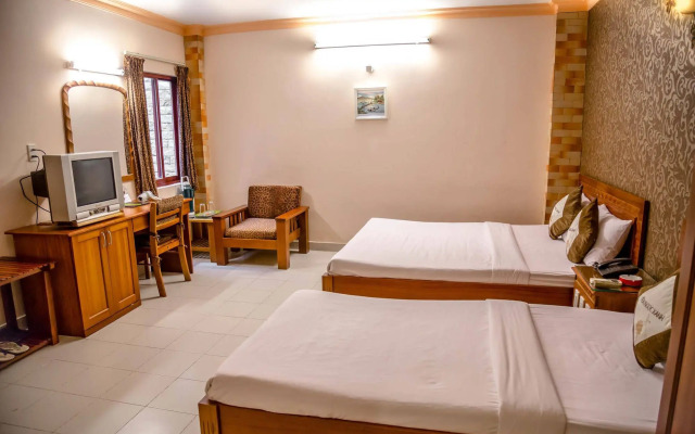 Vien Ngoc Xanh 1 Hotel