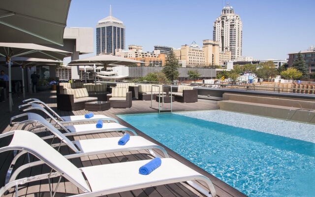 Radisson Blu Gautrain Hotel