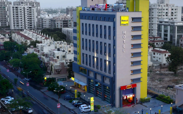 Holiday Inn Express Ahmdabad Prahlad Nagar by IHG