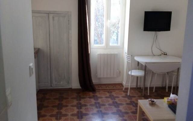 Appartement refait à neuf-Pont St Esprit