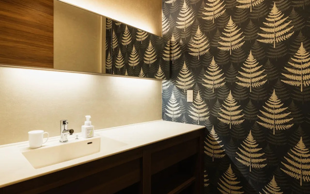 Grand Base Shianbashi