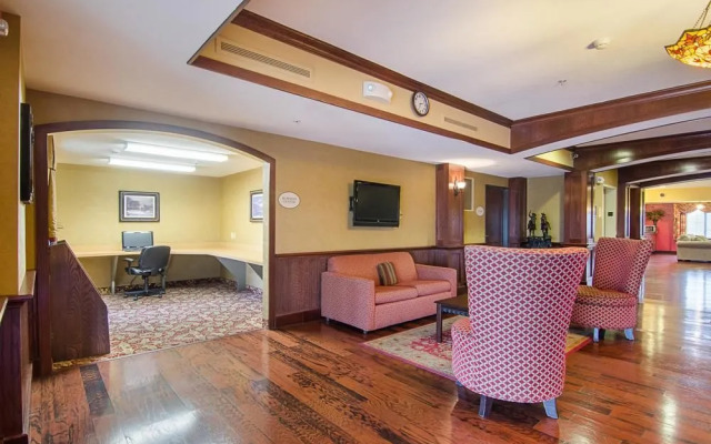 Sleep Inn & Suites
