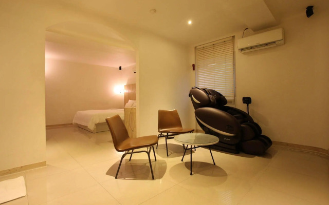VIV Classic Hotel