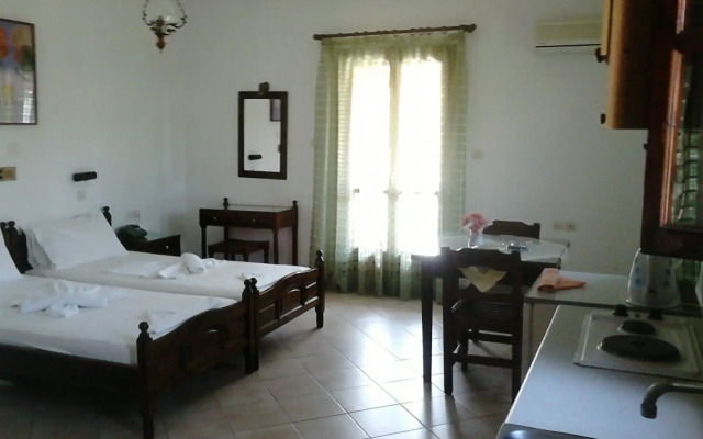 Smaragda Hotel