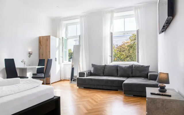 Perfect 7BR Stay Near Hauptbahnhof