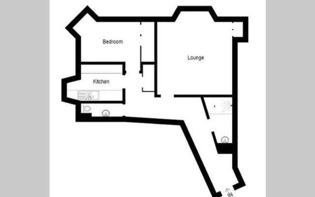 ☆ Central, Spacious Apartment Close to University☆