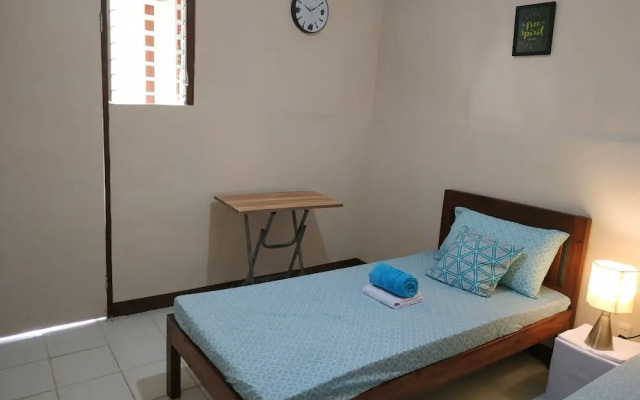 Nelmann's Nipa Huts