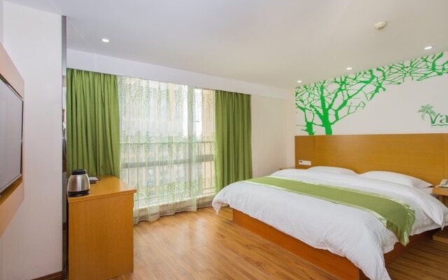 Vatica Chongqing University Town Subway Station Hee Street Pedestrian