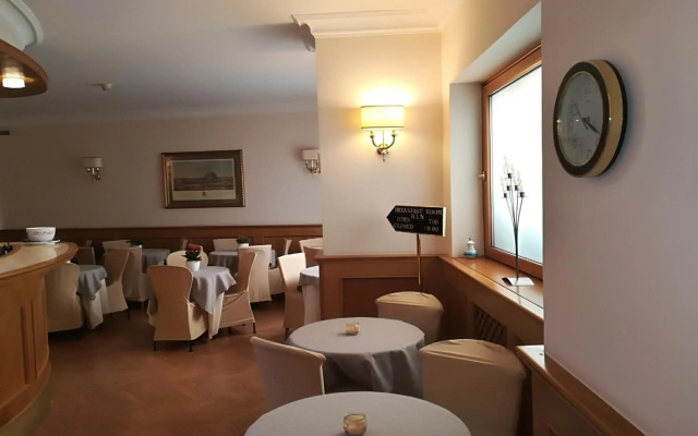 Hotel Leopardi