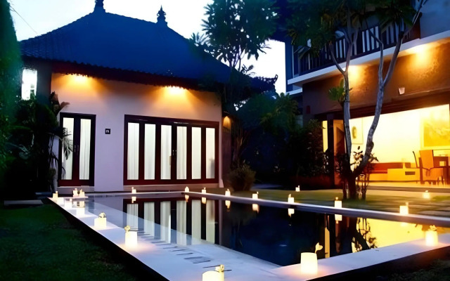 Swan Keramas Bali Villas