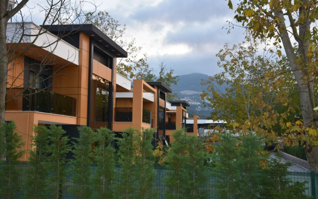 Yakut Villa