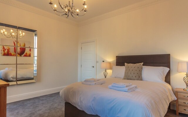 The Balmoral Suite