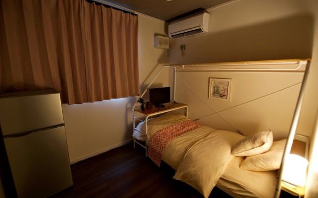 Zeus Ikegami – Guest Rooms – Tokyo
