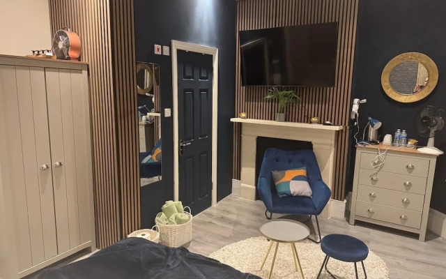 Aimi Residence