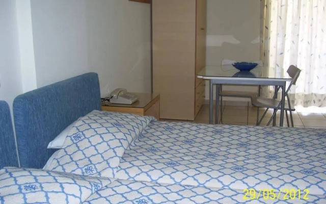Apelia Hotel