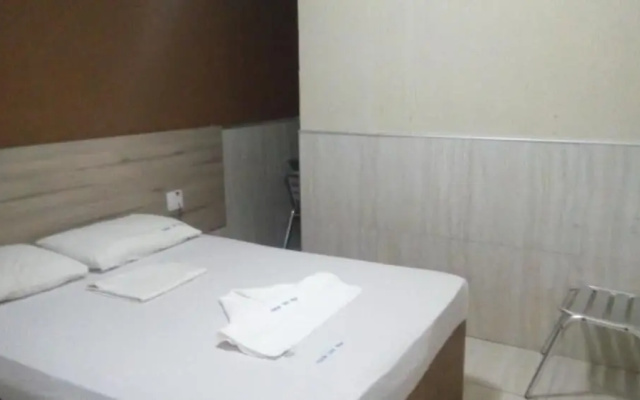 Hotel Uzi Mar